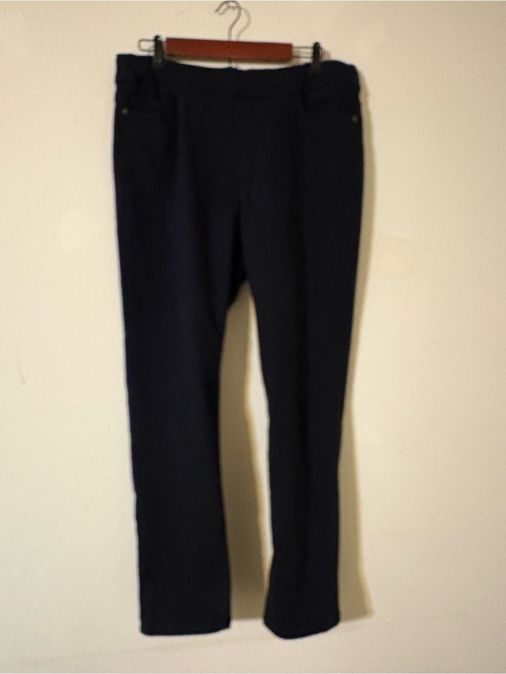 Classic Women's Stretch Striaght-Leg Pants in Navy